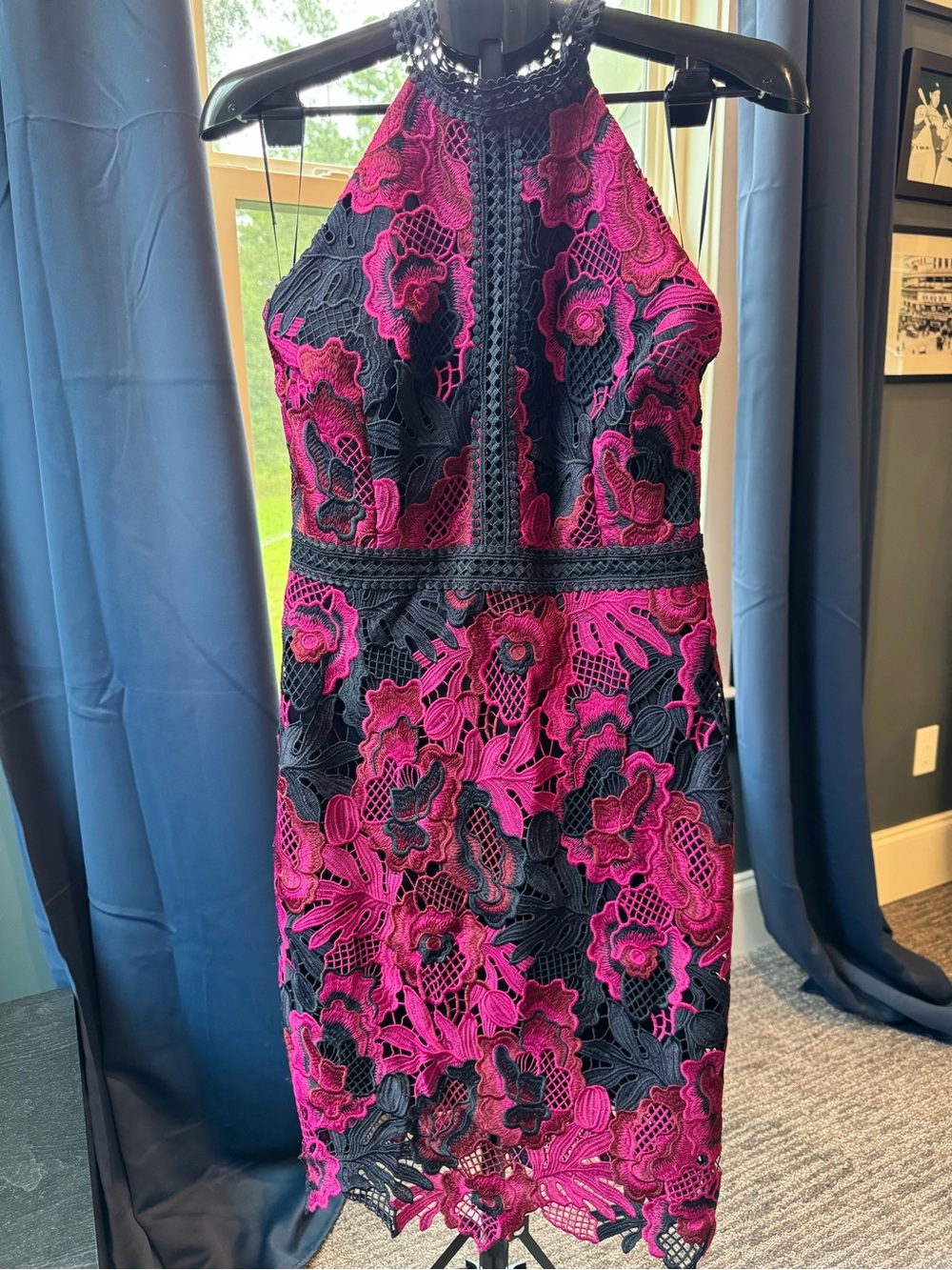 Alexia Admor Magenta & Navy Floral Lace Halter Sheath Dress